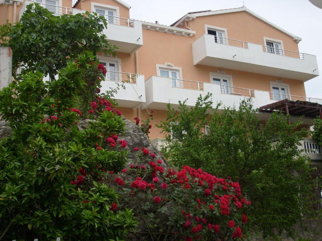 Apartments Bovan Херцег-Нови Экстерьер фото